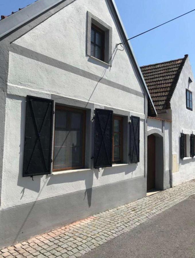 Ferienwohnung Streckhof Stiefelgasse 3 Purbach am Neusiedlersee Exterior foto