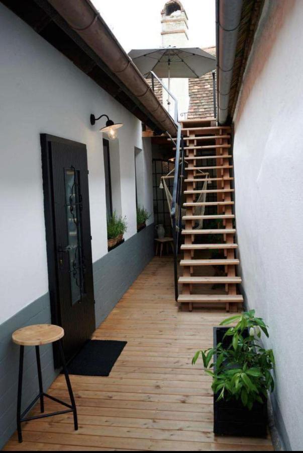 Ferienwohnung Streckhof Stiefelgasse 3 Purbach am Neusiedlersee Exterior foto